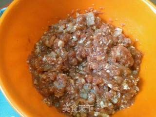 饺子皮灌汤包的做法步骤:7