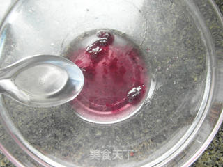 蓝莓之恋珍珠汤圆的做法步骤:2