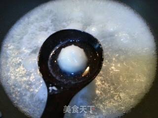 醪糟黑芝麻汤圆的做法步骤:5