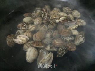爆炒花蛤的做法步骤:3