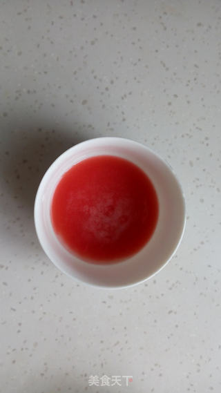 花式馒头——草莓玫瑰馒头的做法步骤：1