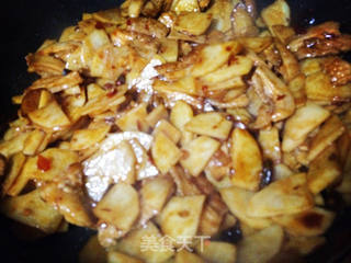 干锅土豆片的做法步骤:7