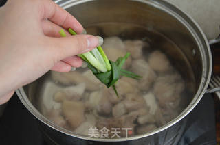 鸡汤的做法步骤:5