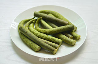 蒜蓉手撕茄子的做法步骤:2