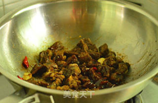 土豆炖牛肉的做法步骤:9