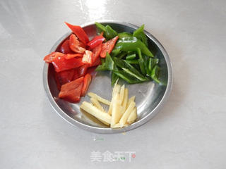 双菇鸡块的做法步骤:5
