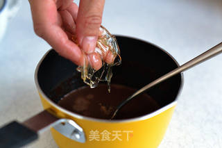 真真假假盆栽蛋糕的做法步骤:3