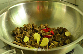 土豆炖牛肉的做法步骤:8
