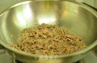 小炒牛肉的做法步骤:7