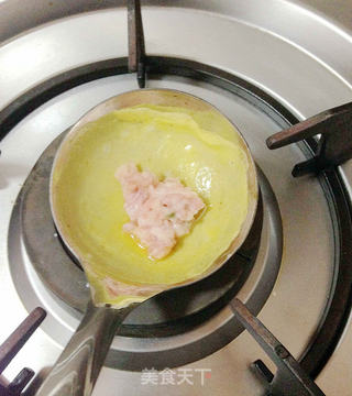 【黄金鲜肉蛋饺】:色美味佳节日必备的做法步骤:22