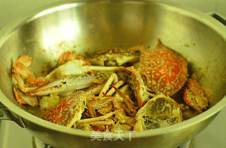 葱姜炒花蟹的做法步骤:11