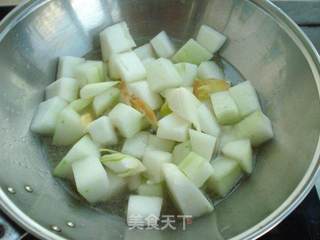 瘦肉冬瓜汤的做法步骤:6