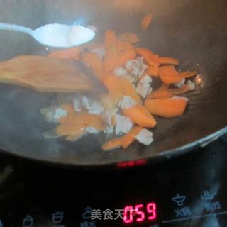 芹菜肉丁红萝卜片的做法步骤：7