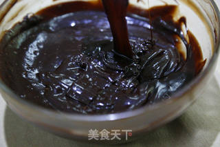 巧克力熔岩蛋糕(烤箱做蛋糕)的做法步骤:9