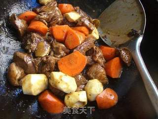 牛肉炖芋儿的做法步骤:10