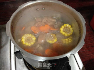 【大棒骨莲藕玉米汤】的做法步骤:8