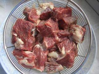牛肉炖芋儿的做法步骤:3