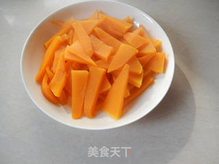 玫瑰花馒头的做法步骤:2