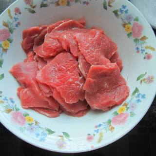 煎牛肉片的做法步骤：3