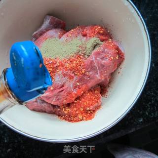 酱烤腊牛肉----烤箱食谱的做法步骤:6