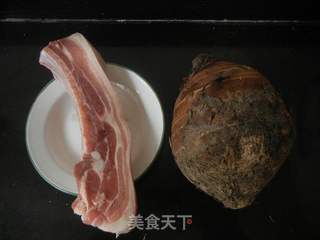 荔浦芋扣肉的做法步骤：1