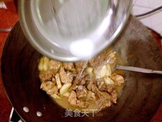 马蹄焖鸡块的做法步骤:7