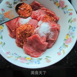 嫩炸牛肉片的做法步骤：5