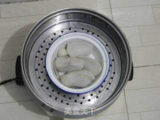 核桃蓝莓芋头糕的做法步骤：1