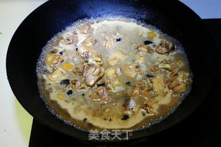 白菜香菇烧鸡块的做法步骤:9