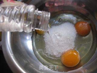 电饭煲版海绵蛋糕的做法步骤:4