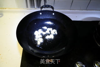 蒜香带鱼的做法步骤:2