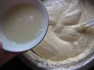 电饭煲版海绵蛋糕的做法步骤:8
