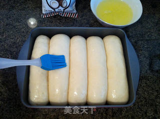 椰蓉排包的做法步骤:7
