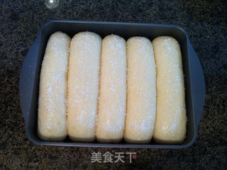 椰蓉排包的做法步骤:8