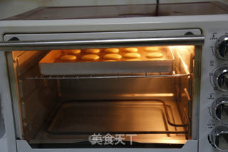 蛋黄小西饼(烤箱做饼干,简单又好吃)的做法步骤:9