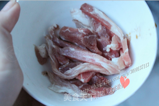 那些年我们一起追过的韩剧美食——韩式石锅拌饭的做法步骤:3