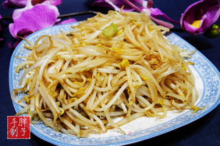 素炒绿豆芽的做法步骤:7