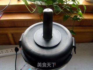 五谷养生黑芝麻糊的做法步骤:4