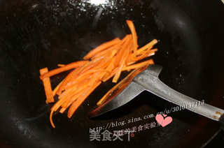 那些年我们一起追过的韩剧美食——韩式石锅拌饭的做法步骤:5