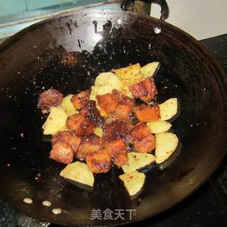 土豆片回锅肉的做法步骤：6