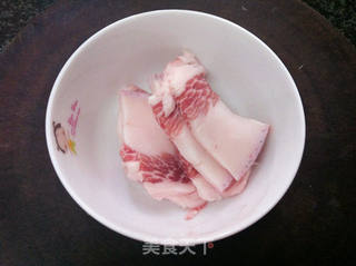 五花肉菜根炒饭的做法步骤:2