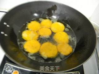 油炸南瓜饼的做法步骤:5