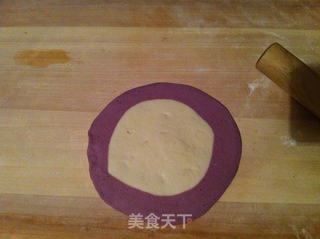 紫薯花边蒸包的做法步骤:7