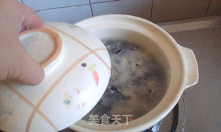 菰米腊鸭腿煲仔饭的做法步骤:3