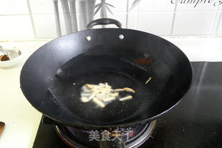 韭香比管鱼的做法步骤:3