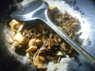 梅干菜大豆蛋白烧鸡腿的做法步骤:8