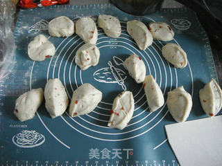 奶香蔓越莓餐包的做法步骤:7