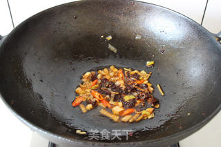 冬笋炒腊肉的做法步骤:6