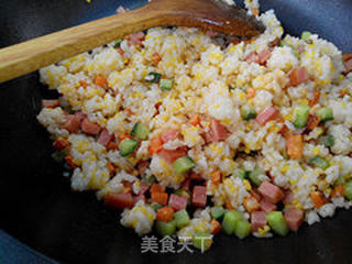 千岛炒饭的做法步骤:7