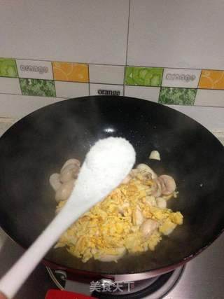 青蒜鸡蛋炒口蘑的做法步骤:7